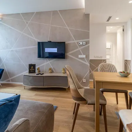 Apartment Royal - Sakura Park Belgrade